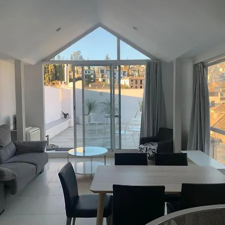 Amazing Loft! Rooftop Terrace! Alhambra Views! * Granada